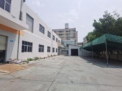永湖地铁站原房东3280平厂房，层高6米，带精装修办公室！