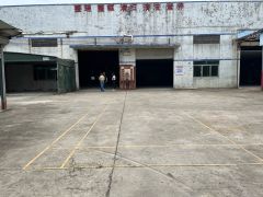 园洲原房东独门独院砖墙到顶厂房出租，可排水酸洗有现成喷粉环评