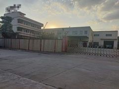 清溪三中高速路口旁，标准单一层钢构厂房出租，独门独院，