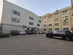 塘厦大坪新出楼上1900平标准厂房出租，带精装修前台办公室