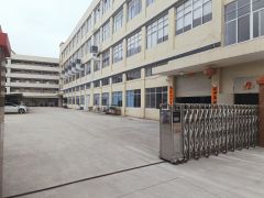横沥镇标准一楼现成行车注塑环评地坪漆办公室水电齐全好招工