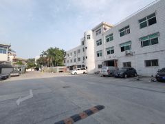 观澜牛湖地铁口附近一楼厂房出租带装修水电齐全900平米可分租