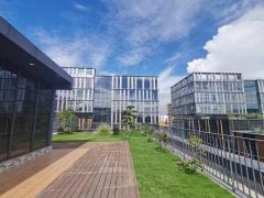 宝安西乡高速路口国道旁村委原房东精装修厂房仓库出租