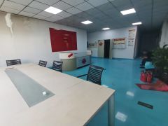 17元起租龙岗宝龙工业园新出楼上带装修1050平厂房出租分租