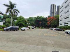 横岗地铁口边楼上现成装修360平办公仓库厂房出租