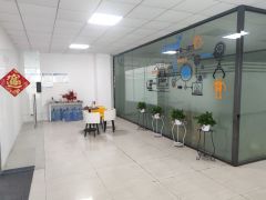 博罗石湾楼上现成精装修厂2000平方。