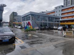 龙华地铁口电商产业园新出楼上1780平精装修办公室出租可分租