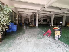 塘厦莲湖原房东标准一楼厂房出租，现成装修水电23块全包无杂费