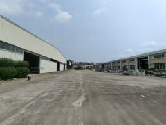 新圩长布独院11000平方滴水7米原房东单一层厂房出租可分租