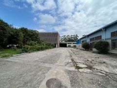 常平司马原房东独院，空地大，独立办公楼，周边无居民
