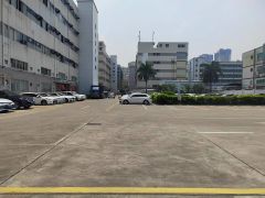 沙井博岗地铁口旁一楼整层1500平精装修厂房招租