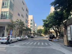 观澜原房东新出二楼2200平方带装修厂房仓库出租形象好空地大