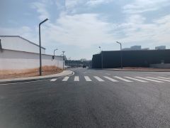 空地超大，坂田一楼2000平厂房出租仓库出租物流仓库可分