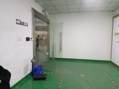 龙华大浪新百丽附近原房东厂房仓库出租3万平，可分租200平。