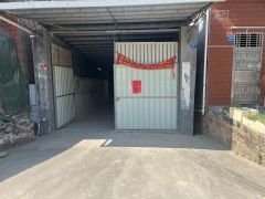大朗镇洋乌村标准厂房招租，面积300平，水电齐全，价格便宜