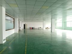 横岗地铁口原房东红本厂房仓库700平出租带精装场地大易招工