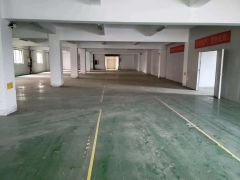 300平起租（公明玉律楼上1400平，工业用地，可办环评）