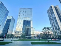 房东直租，东城全新落地玻璃幕墙厂房直租，形象高大上，配套齐全