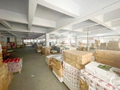 万江共联原房东三楼1400平方无公摊面积标准厂房出租水电齐全