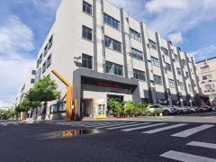 光明新出楼上精装修整层1000平厂房出租原房东使用率高带红本