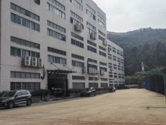 光明下村3楼新出1000平办公厂房仓库实际面积出租 大小可分