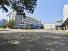 龙岗宝龙原房东大型科技园3万平带红本厂房低价出租！大小分租
