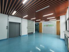 大岭山杨屋新空出三楼1500平现成精装修工业厂房出租