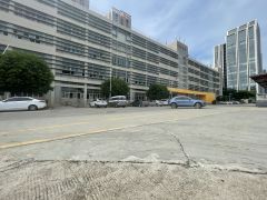 布吉石芽岭地铁站一楼2000平厂房出租仓库出租大小可分