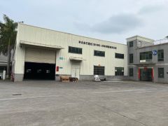 黄江镇高速出口独院单一层厂房出租带一栋独立办公楼，水电齐全