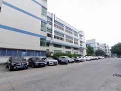公明上村工业区楼上1200平厂房出租带现成装修水电到位可分租