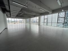 坂田原房东带红本厂房500平起租 整层2000平 可定制装修