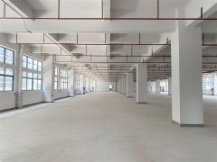 平湖辅城坳工业区原房东2400平可分租厂房仓库办公出租空地大