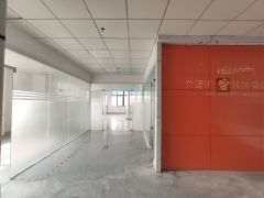 长安乌沙新空出三楼350平带装修工业厂房出租