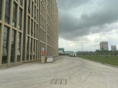 惠州秋长新塘花园式红本厂房32000平可分租2200平整层