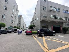 光明楼村一楼1200平精装，高6米，带牛角，大型园区可进拖头