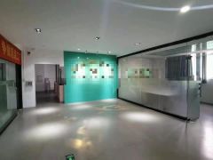 清溪三中新出原房东楼上1600平带装修厂房仓库出租，直接生产