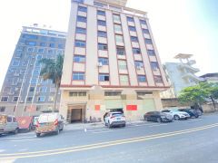 常平楼上7元厂房出租 现成办公室 适合电商加工等等