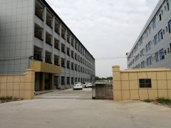 低价厂房出租长安邻深原房东6000平方大小分租可办环评形象好