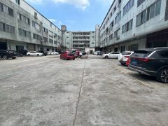 大岭山杨屋工业区2楼350平低价出租 靠近莞长路 易招工