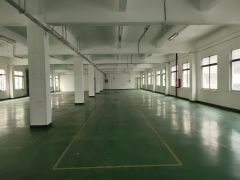 大岭山镇本地人房东二楼现成装修办公室实量面积急租格局方正好用