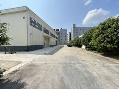 急租，园洲独院香港业主。适合五金冲压模具机械设备仓库注塑抽粒