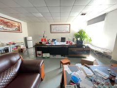 西乡固戍原房东直租，带装修380平厂房出租，拎包即可使用