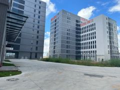 十元大亚湾新建全新园区二千平原房东实际面积出租 高使用率