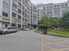 出租21块租龙华大浪1000平红本厂房原房东厂房仓库出租