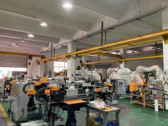 光明甲子塘标准厂房一楼（1000平，现成行车适合模具，钣金）