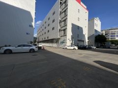 布吉石芽岭地铁口楼上红本厂房980平方仓库出租实际面积好招工