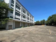 大朗镇中心区独院二楼全新地坪漆600平方厂房出租 水电齐全