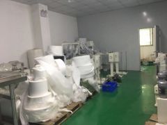 大芬地铁口附近楼上现成装修300平办公室仓库厂房出租