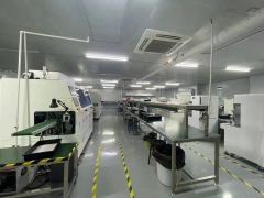 长安沙头楼上600平精装修厂房，无尘车间带办公室前台
