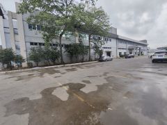 本地房东，大岭山杨屋一楼厂房出租，1000平起分租，层高6米